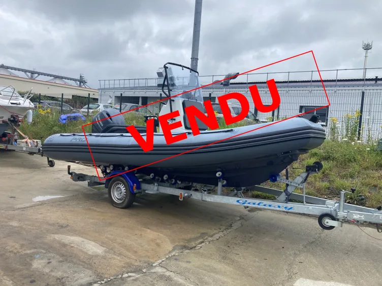ZODIAC PRO 5.5 NEO + MOTEUR F115 BETL YAMAHA