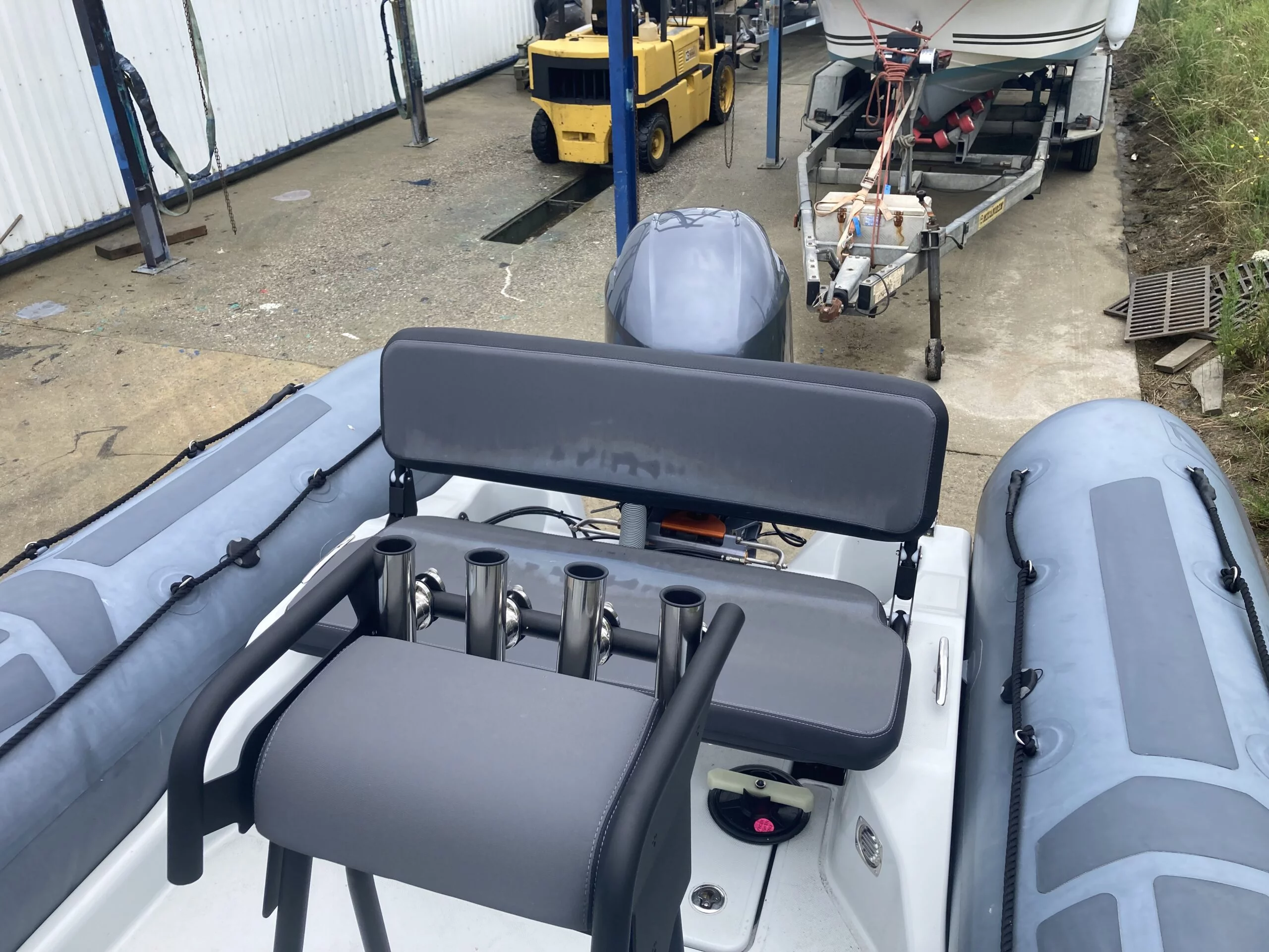 ZODIAC PRO 5.5 NEO + MOTEUR F115 BETL YAMAHA – Image 3