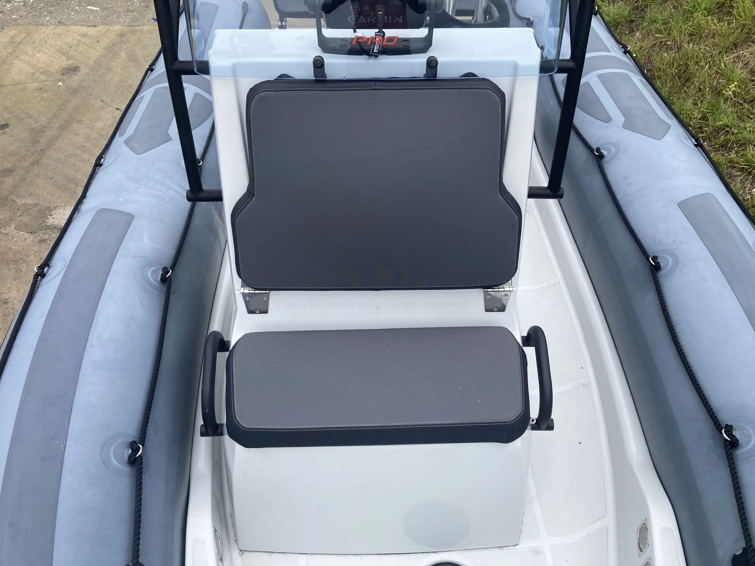 ZODIAC PRO 5.5 NEO + MOTEUR F115 BETL YAMAHA – Image 7