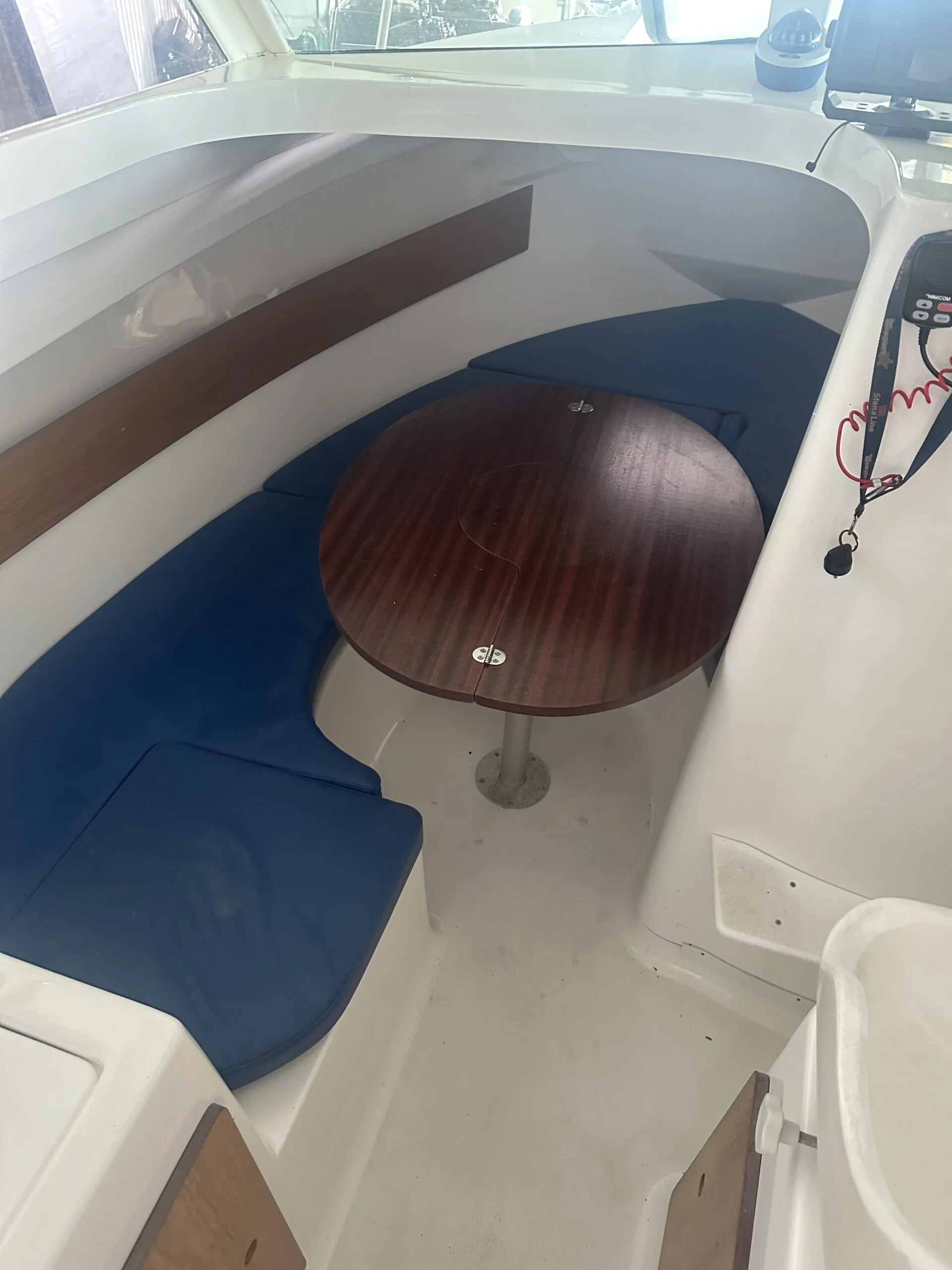 Beneteau antares 650 hb – Image 8