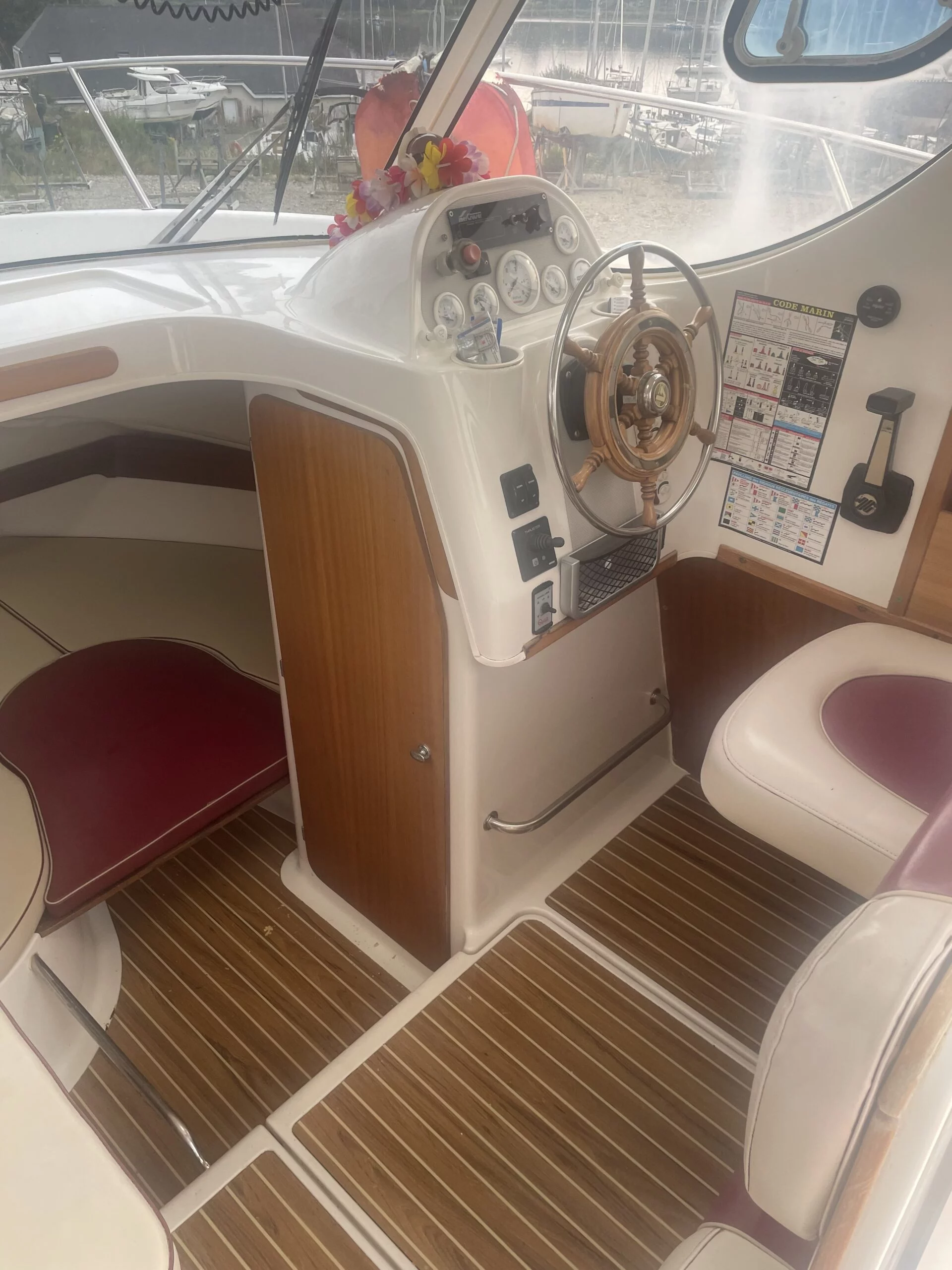 ARVOR 250AS – Image 10
