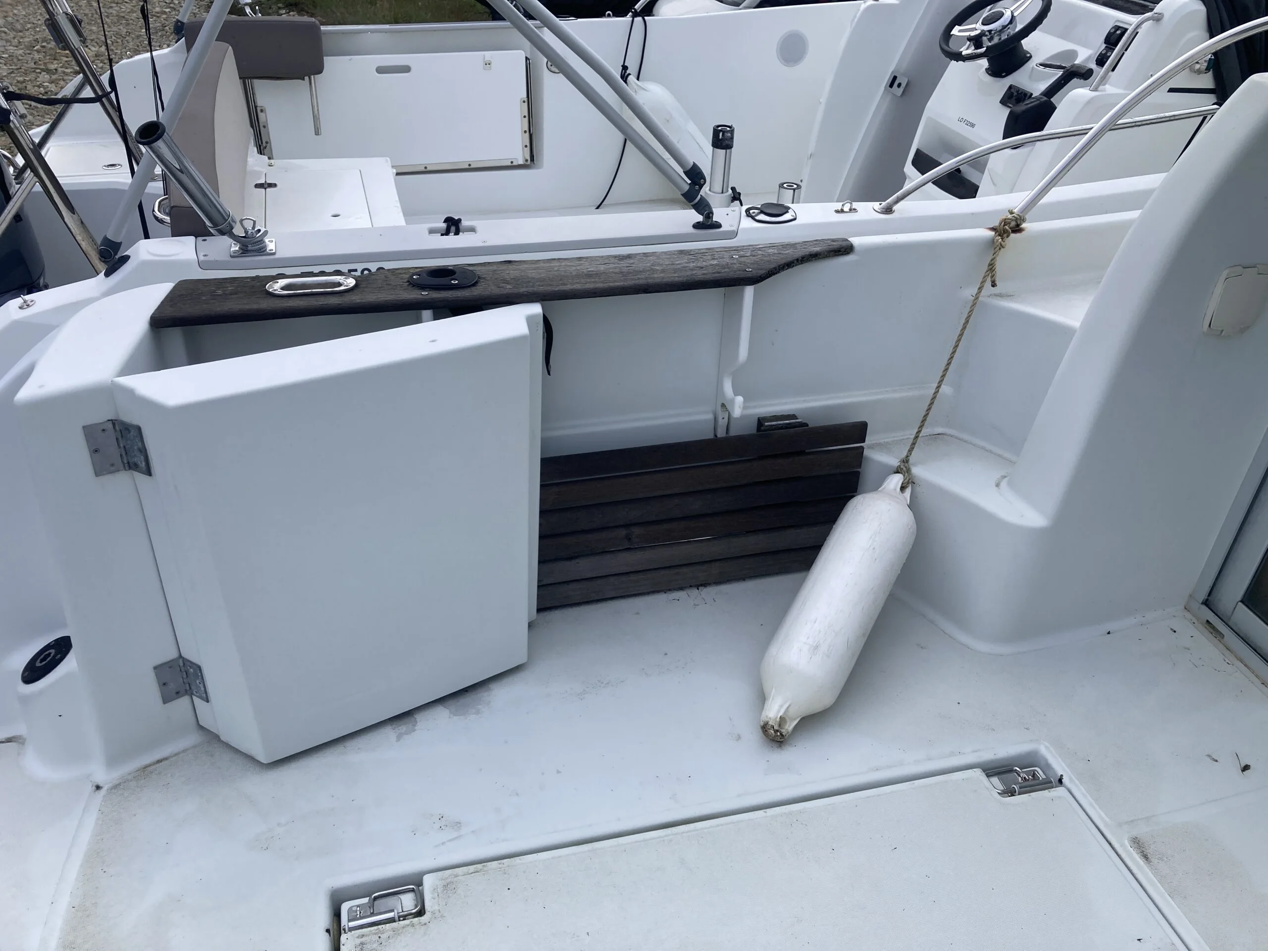 JEANNEAU MERRY FISHER 750 CR – Image 3