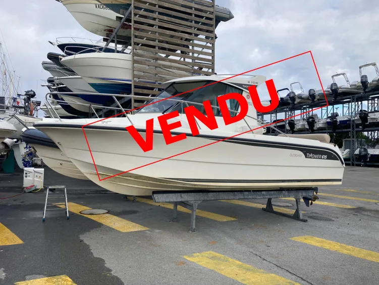 OCQUETEAU 615 TIMONIER + MOTEUR F115 BETL YAMAHA