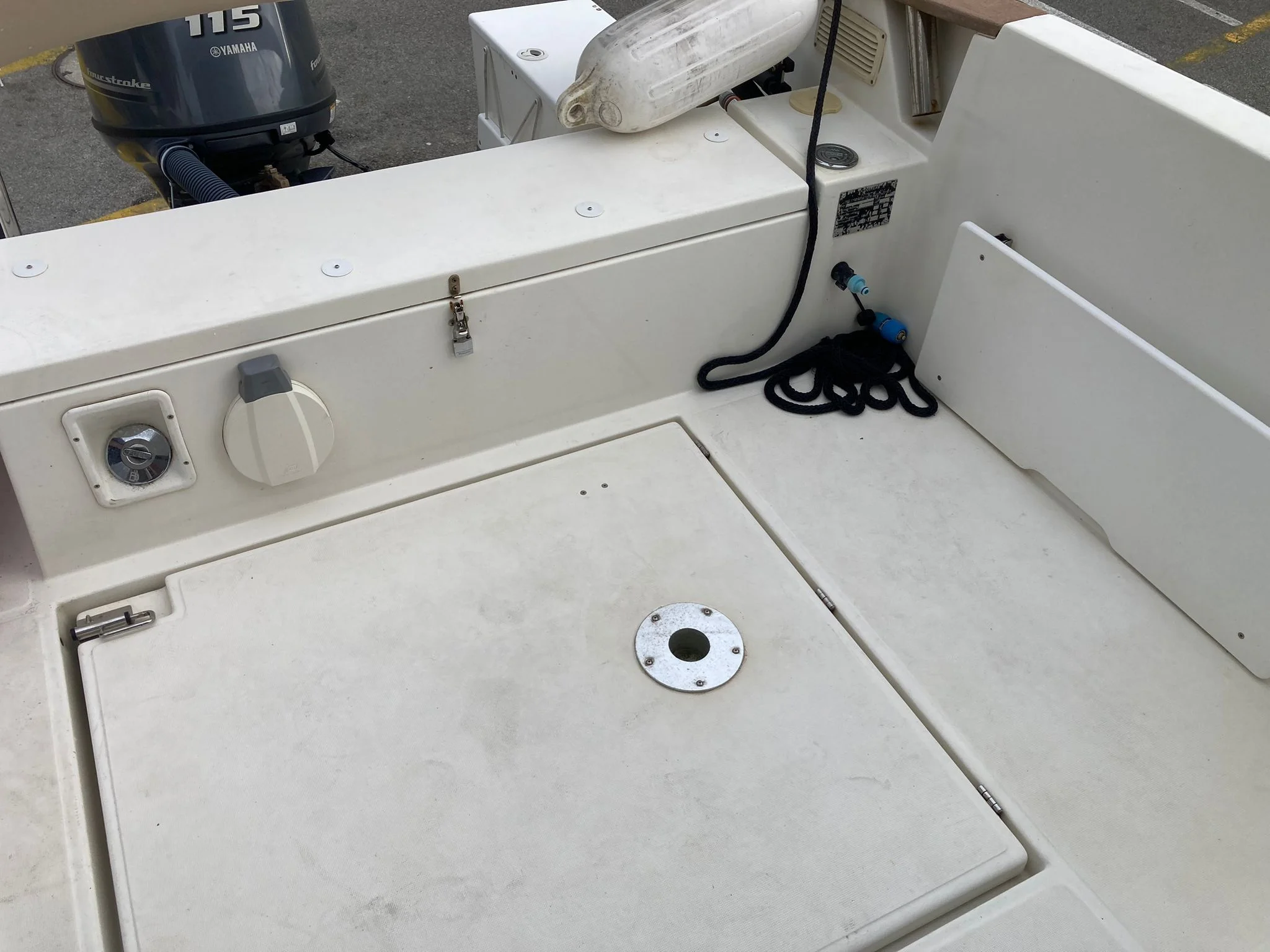 OCQUETEAU 615 TIMONIER + MOTEUR F115 BETL YAMAHA – Image 15
