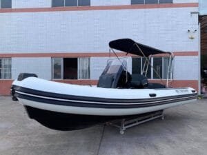 3D TENDER DREAM 6 + MOTEUR BF100 HONDA - Image 9