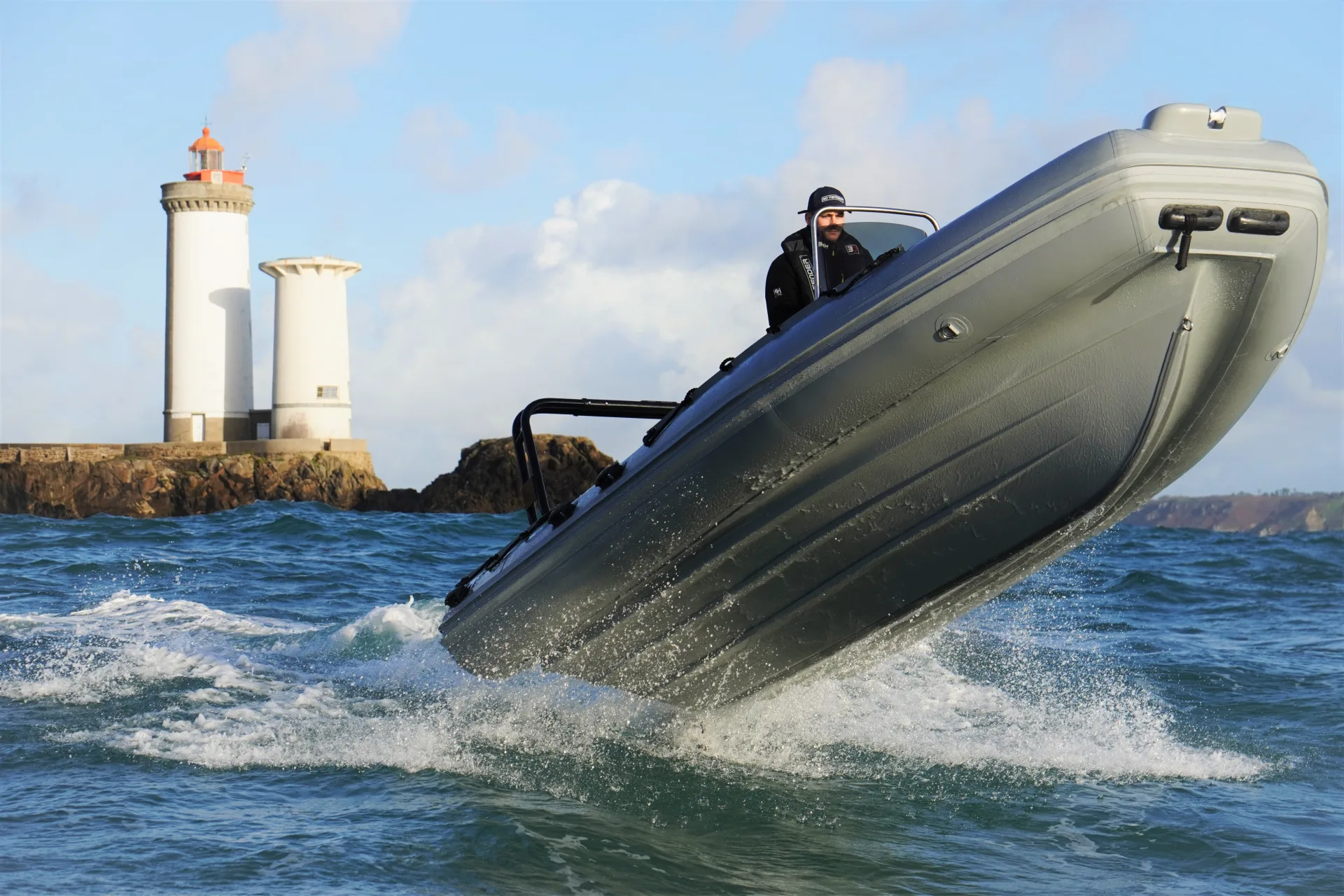 3D Tender XPro 589 BF115 Honda – Image 16