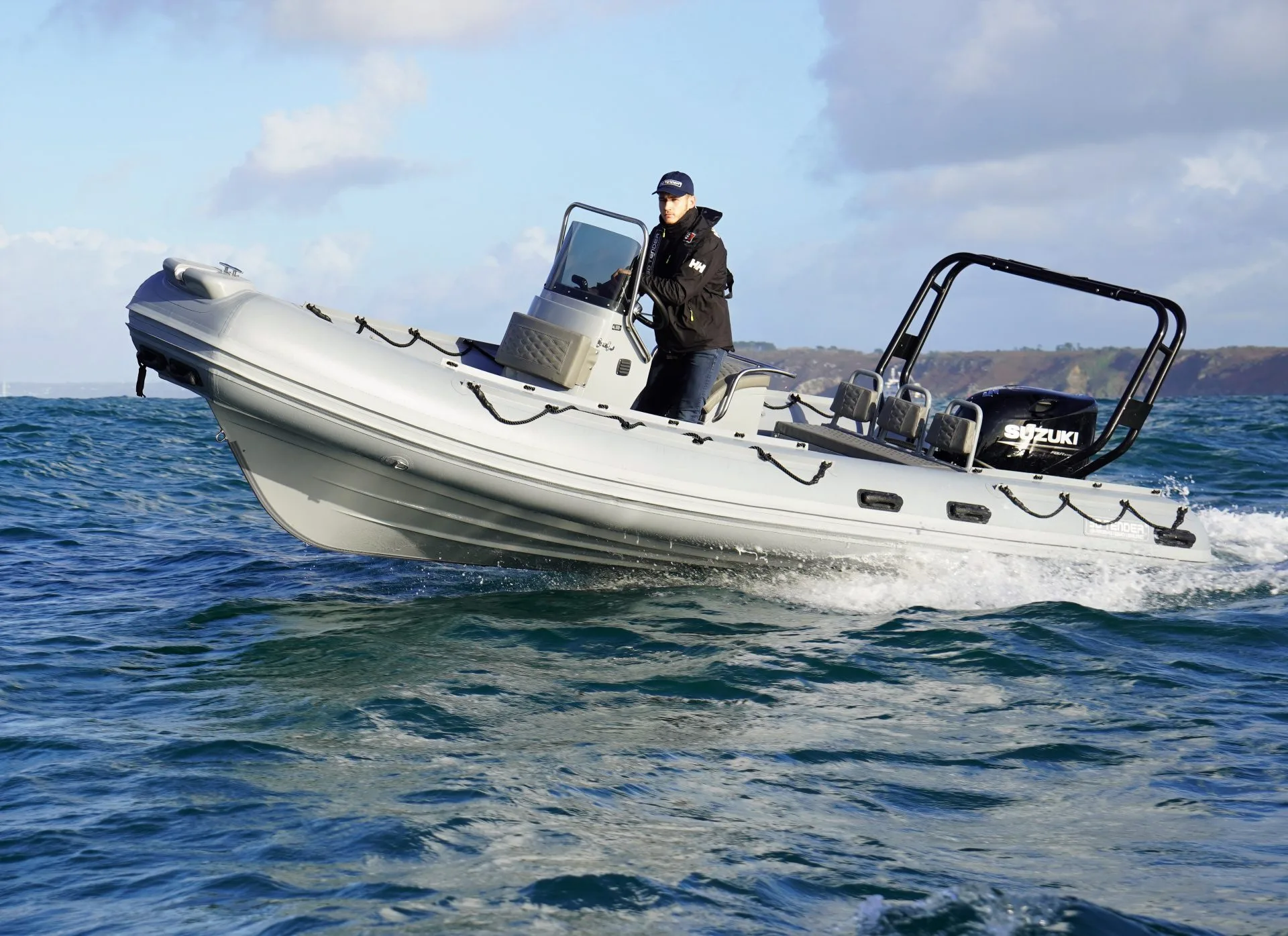 3D Tender XPro 589 BF115 Honda – Image 6