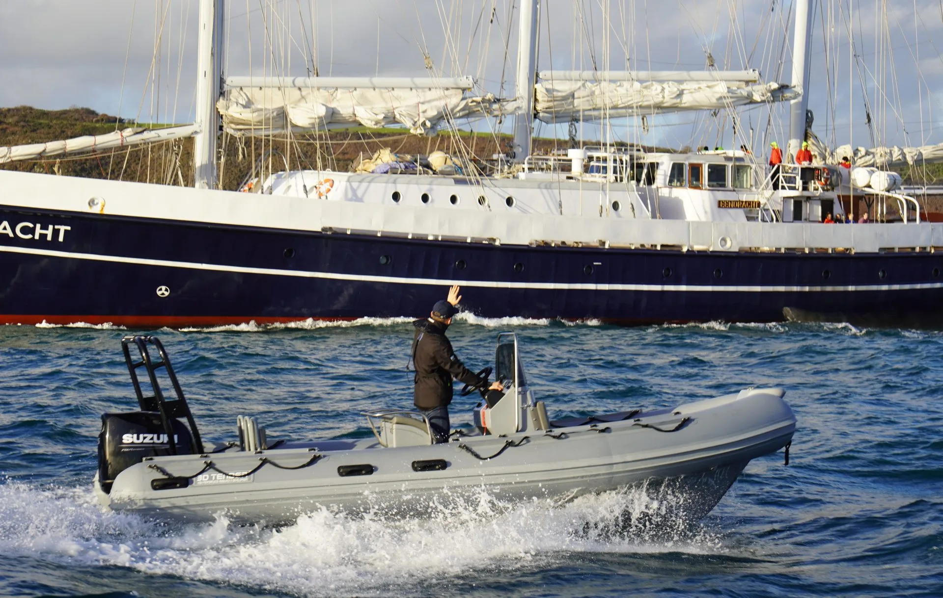 3D Tender XPro 589 BF115 Honda – Image 5