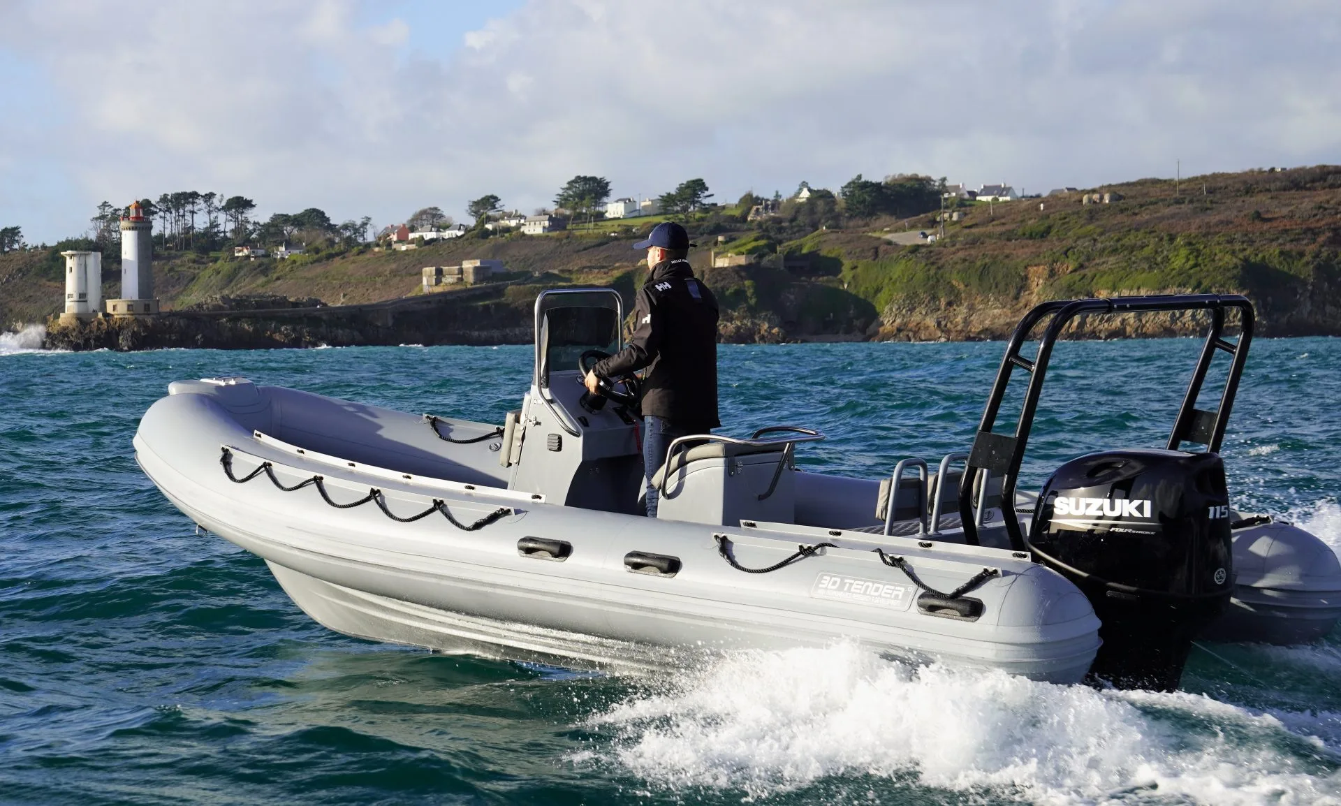 3D Tender XPro 589 BF115 Honda – Image 2