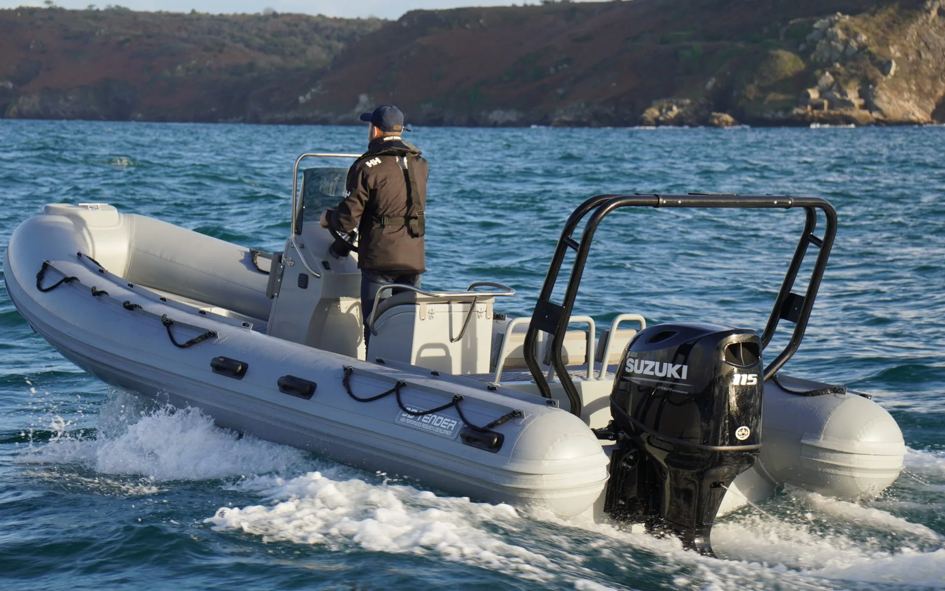 3D Tender XPro 589 BF115 Honda – Image 15