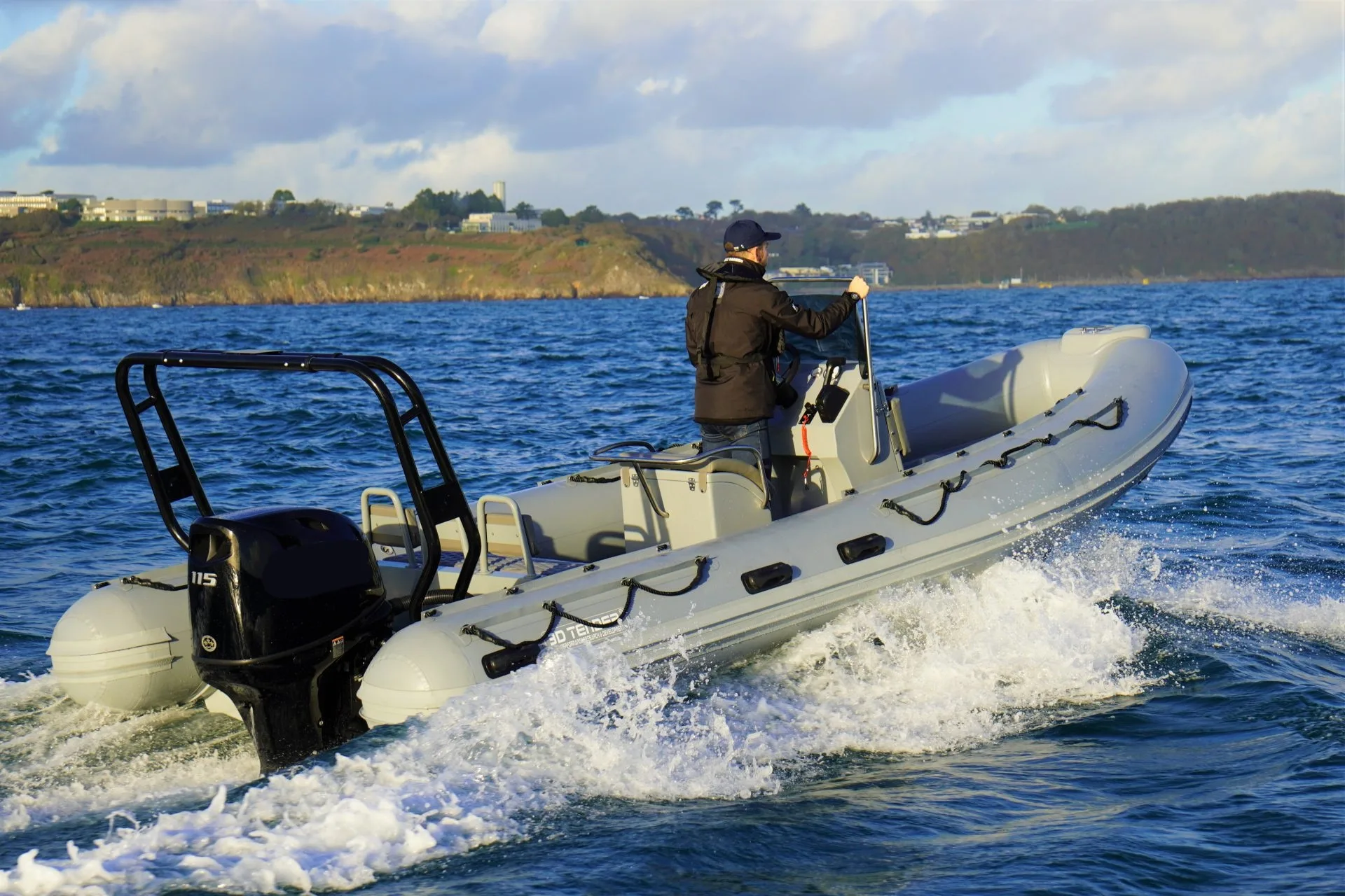 3D Tender XPro 589 BF115 Honda – Image 14