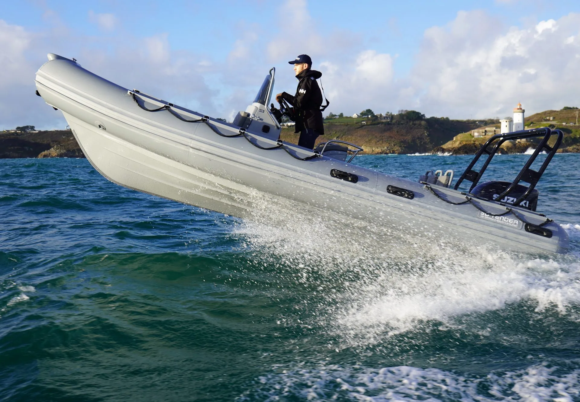 3D Tender XPro 589 BF115 Honda – Image 10