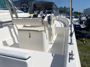TERMINAL BOAT FREEBOARD 18 + MOTEUR F70 YAMAHA - Image 5