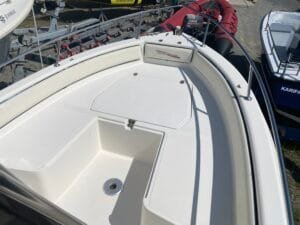 TERMINAL BOAT FREEBOARD 18 + MOTEUR F70 YAMAHA - Image 8