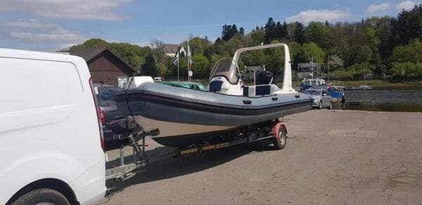 SEMI-RIGIDE VALIANT V 620 CRUISER + MOTEUR F150 EFI MERCURY