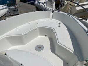 JEANNEAU CAP CAMARAT 5.5CC STYLE + MOTEUR F100 YAMAHA - Image 6