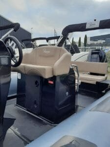 SEMI-RIGIDE RANIERI CAYMAN 26 SPORT + MOTEUR F225 MERCURY - Image 7