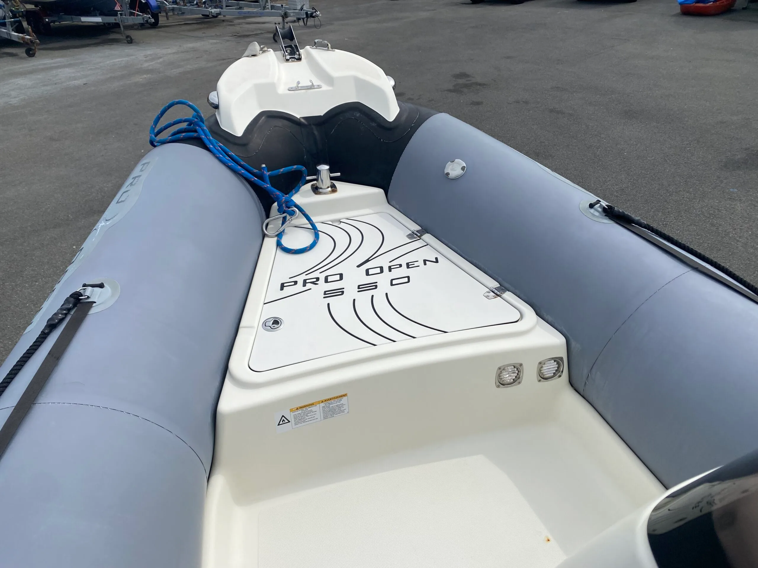 SEMI-RIGIDE ZODIAC PRO OPEN 550 D'OCCASION + MOTEUR F115 EFI MERCURY – Image 6
