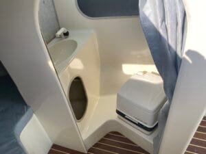 GUYMARINE EVADA 640 + MOTEUR DF115 SUZUKI – Image 10