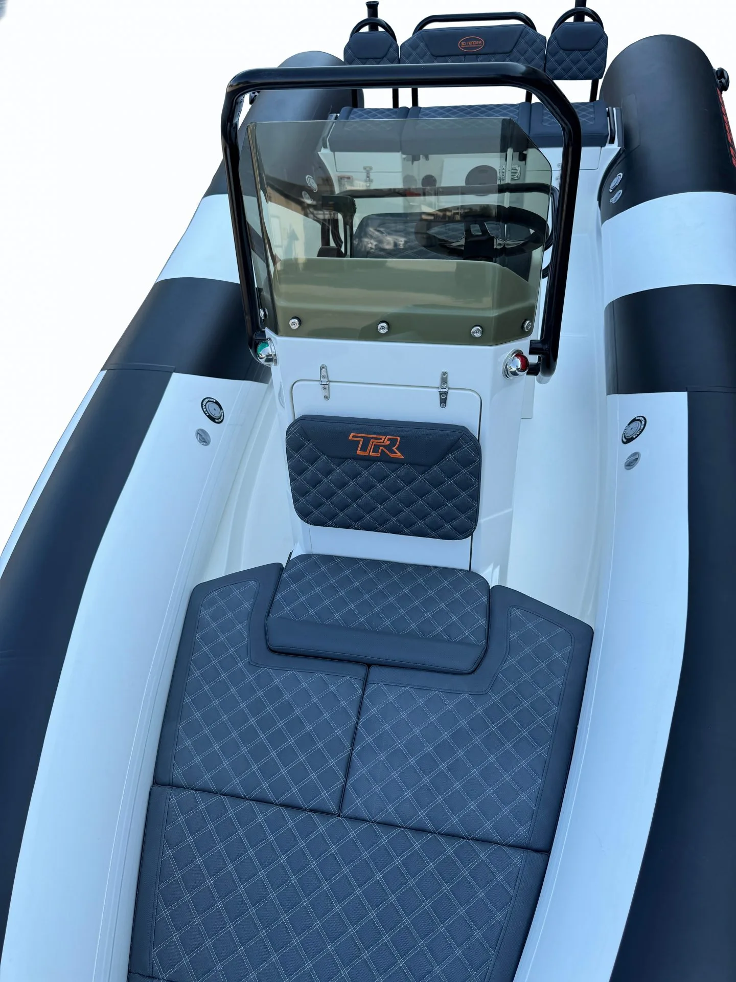 3D TENDER TR6 Pack PREMIUM – Image 5