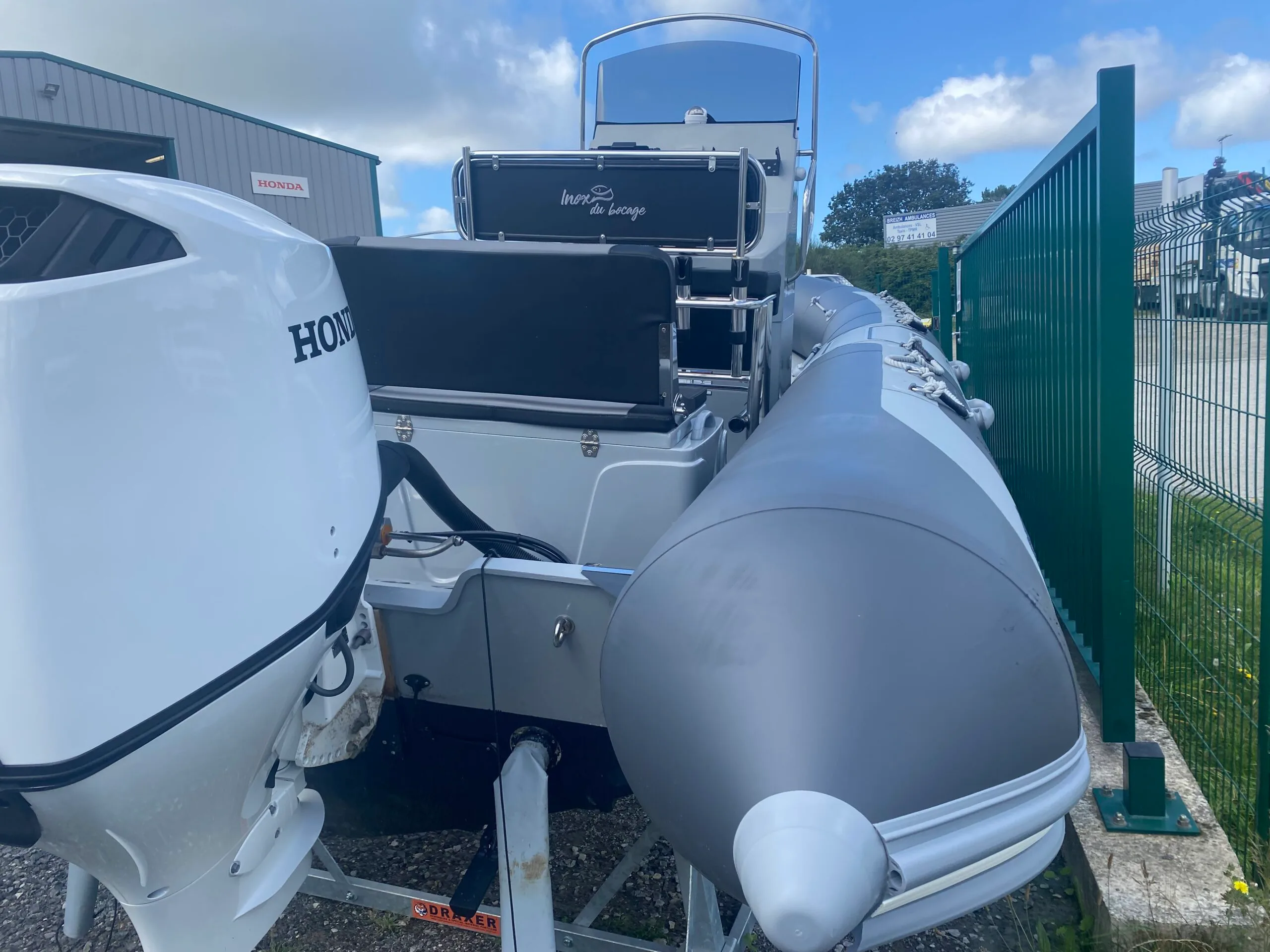 SEMI-RIGIDE NARWHAL HD 670 AVEC MOTEUR BF150 HONDA – Image 7